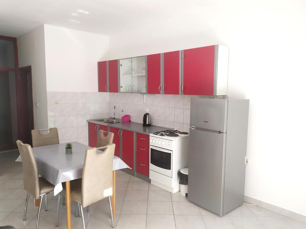 Apartments Samodol Vodice Ngoại thất bức ảnh